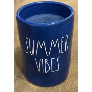 Summer Vibes Candle by Rae Dunn Calming Waves Scent 11.4 Ounces
